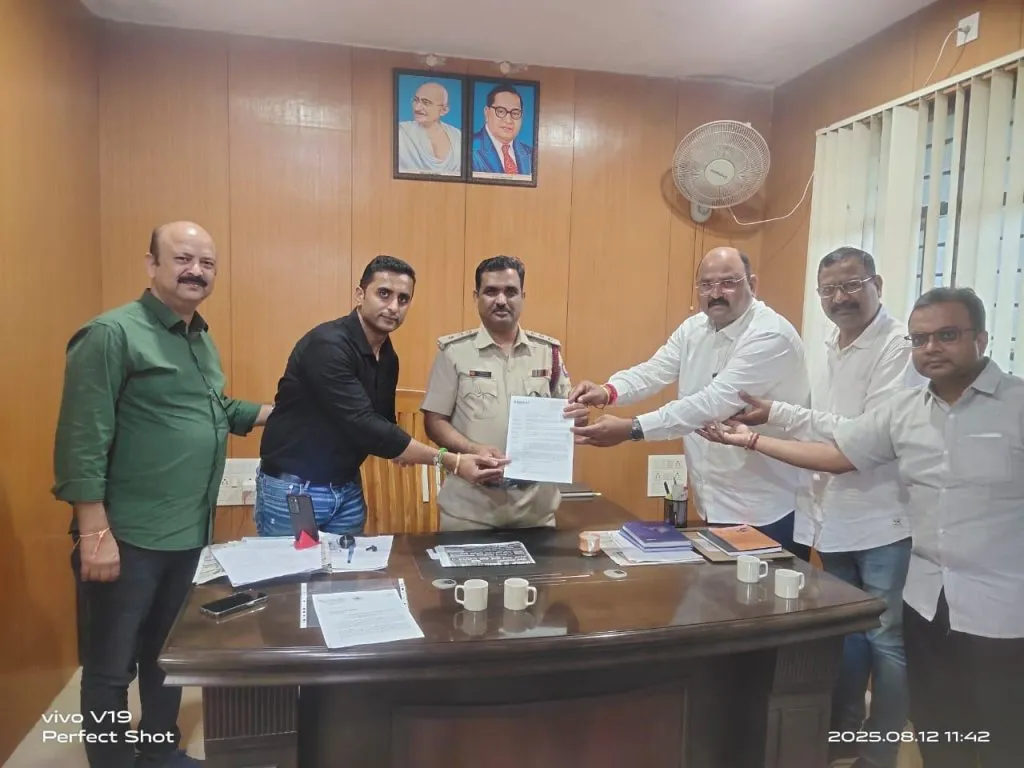 Give buildings FSI up to 21 meters