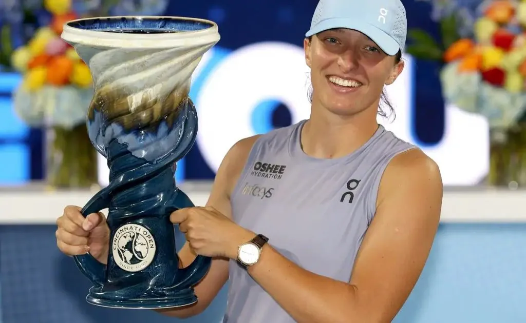 Swiatek, Alcarez win Cincinnati Open