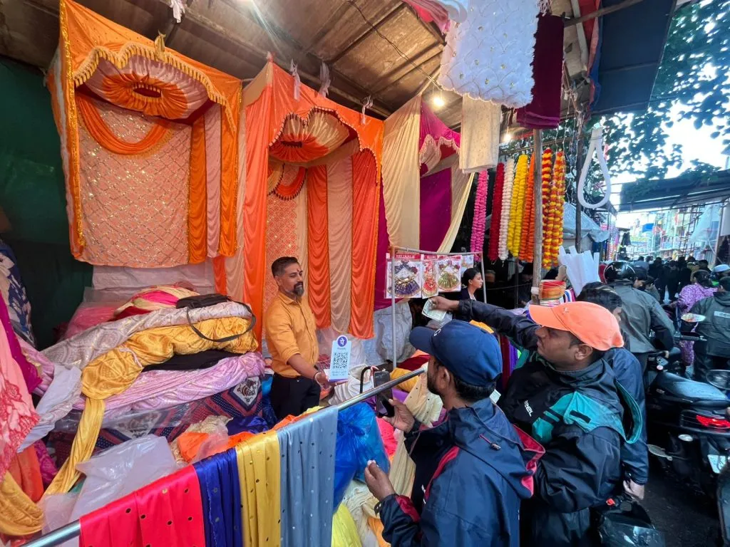 Amazing craftsmanship... eye-catching Capricorn