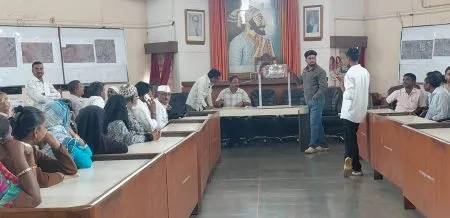 Allocation of space to vendors in the No-Hawkers Zone