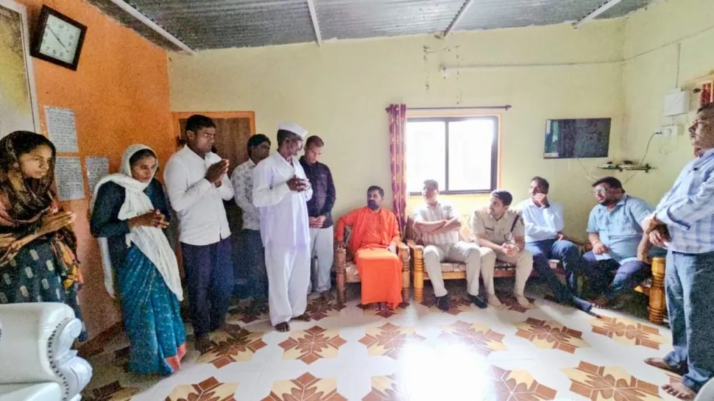 "We have decided! We will go to Vaikuntha with our bodies!"