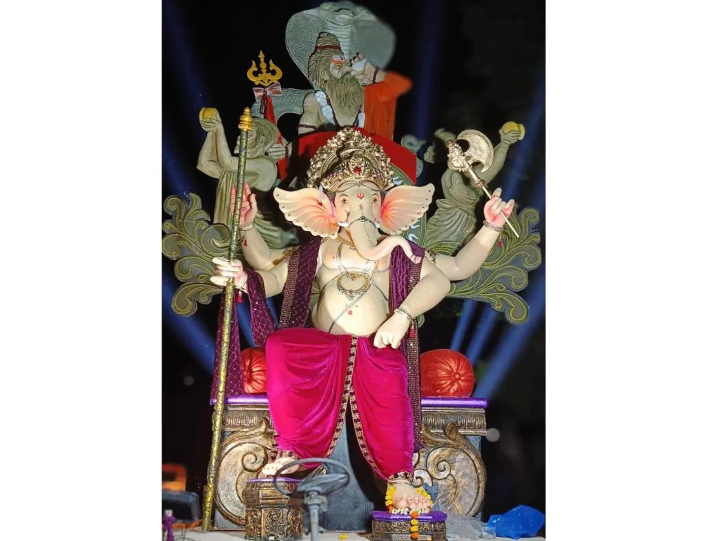 Arrival ceremony of Ganesh idols in Angol