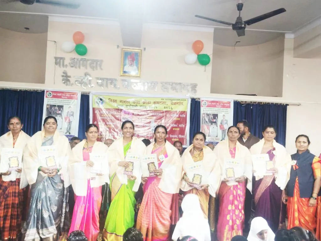 Senior Kho Kho players felicitated for winning gold medals