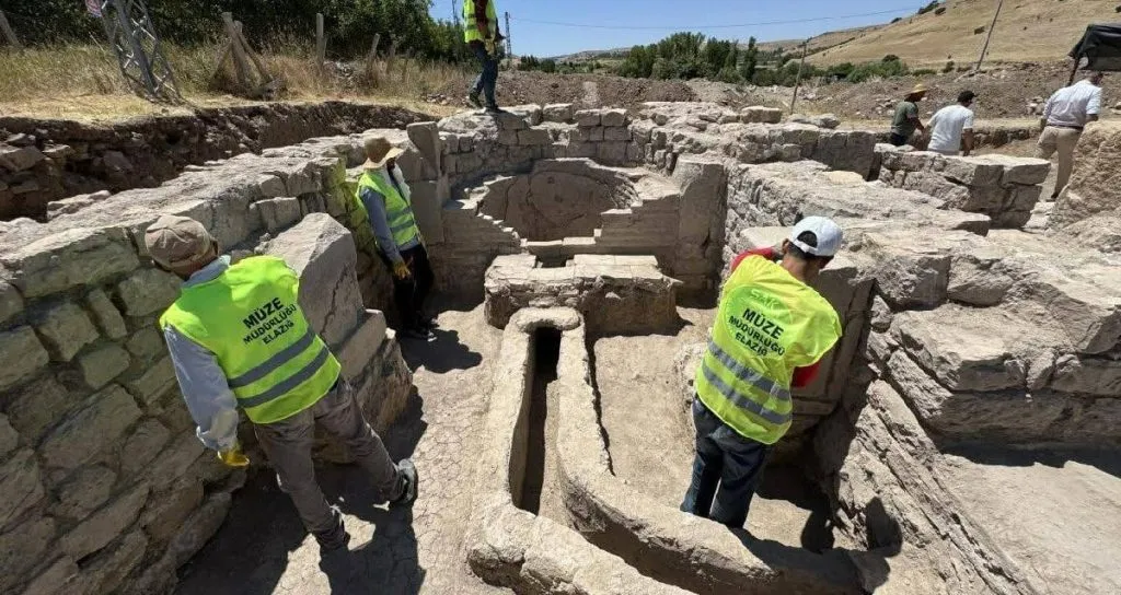 1700 year old luxury bath house