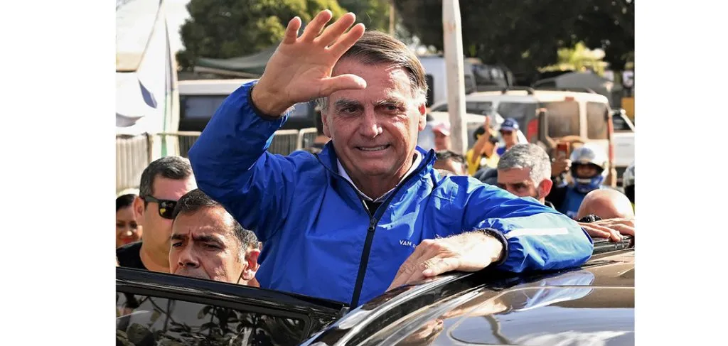 Former Brazilian President Bolsonaro under house arrest