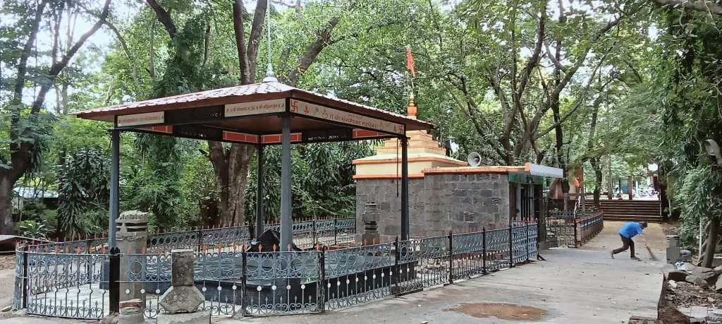 Transformation of Shrikrishna Lingeshwar Mahadev Temple through hard work