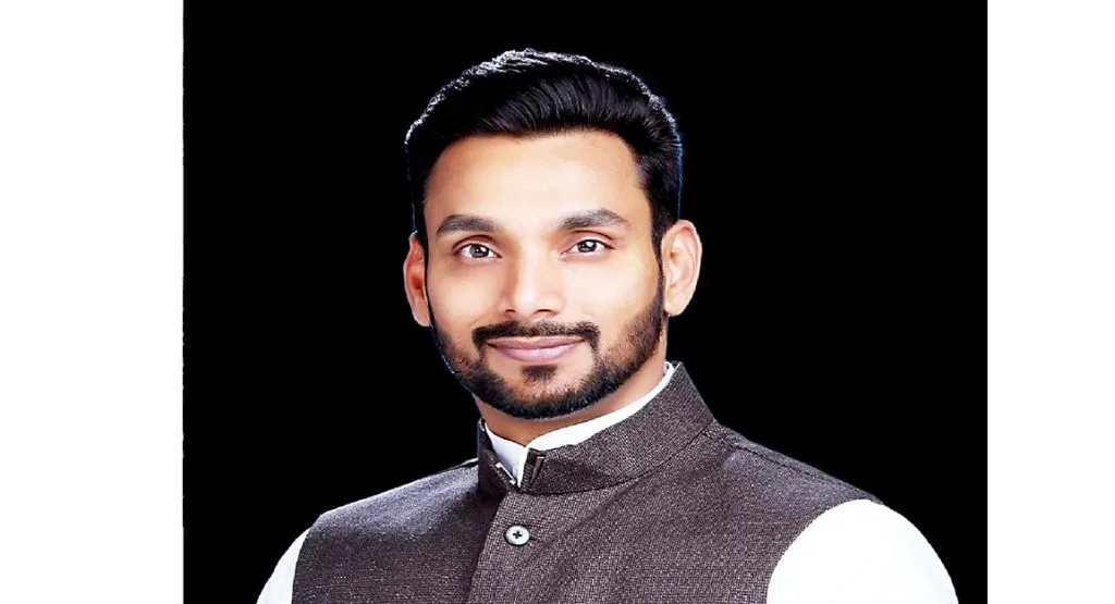 कर्नाटक-महाराष्ट्र दोन्ही राज्यांच्या मुख्यमंत्र्यांची बैठक बोलवा