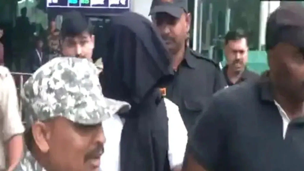 Notorious gangster extradited from Azerbaijan