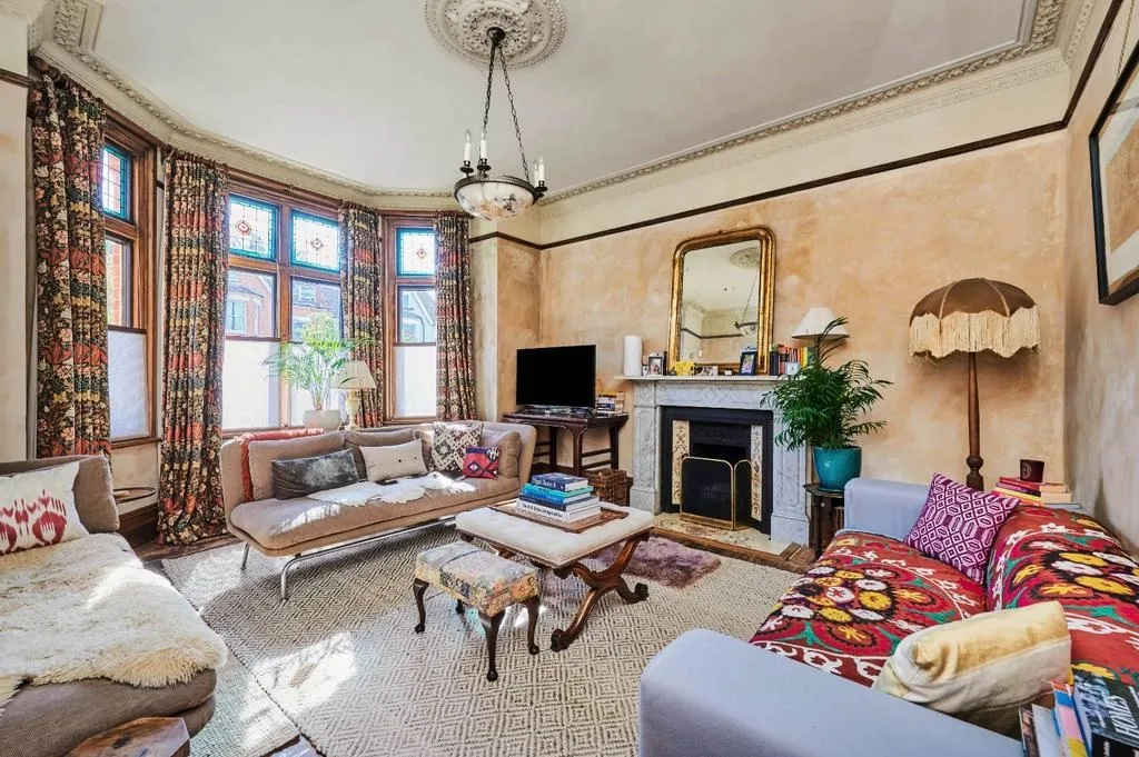 Haunted mansion in Britain