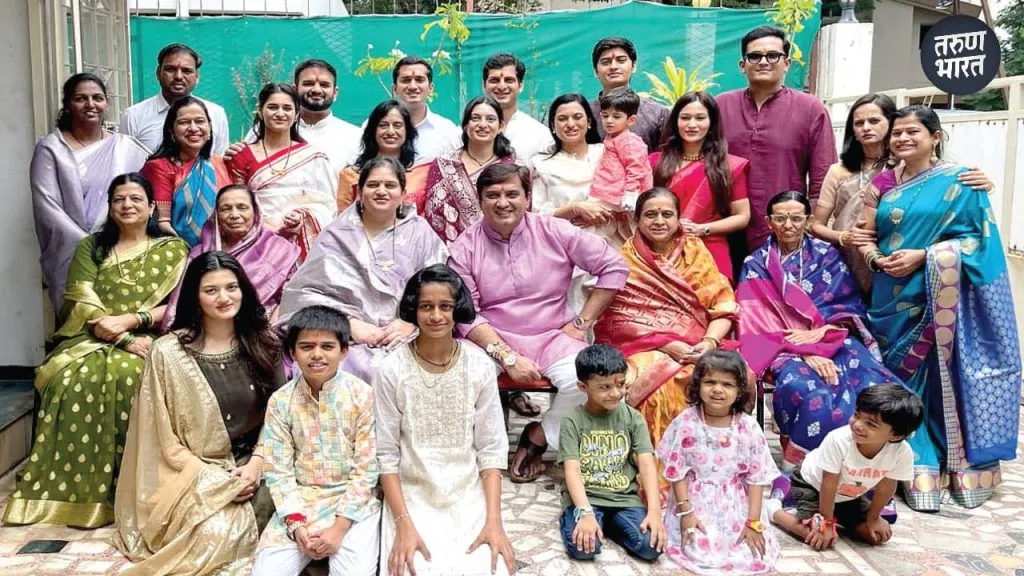 Naik-Nimbalkar family of Maher Phaltan and Mahadik family Sasar
