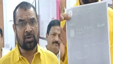 Kolhapur News : ‘गो रक्षका’च्या आडून गुंडगिरी?, सदाभाऊ खोतांचा आक्रमक पवित्रा cows leaving for Kolhapur from Sangli sale and demanded money