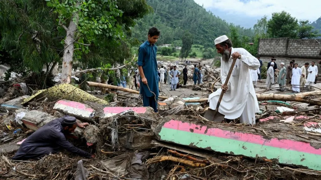 Heavy rains in Pakistan, 567 people killed
