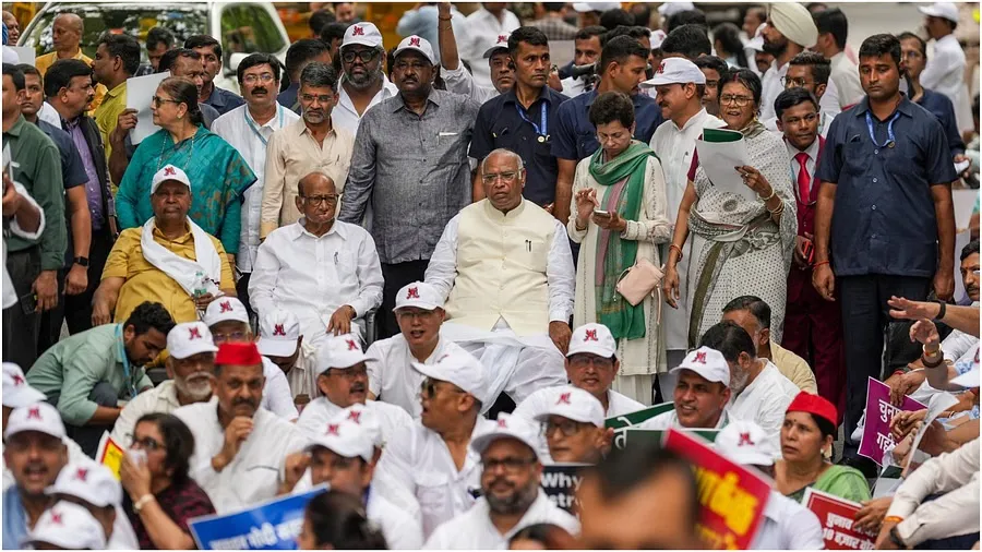 Opposition including Congress march against Election Commission