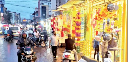 Business Markets Alarmed, Ganesh Mandals Also Worried
