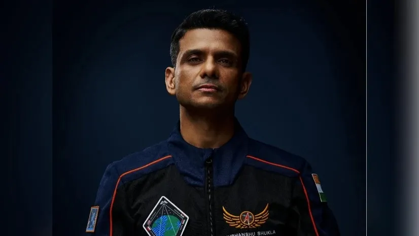 अंतराळवीर शुभांशू शुक्ला वर्षभरानंतर आज मायदेशी Astronaut Shubanshu Shukla returns home today after a year