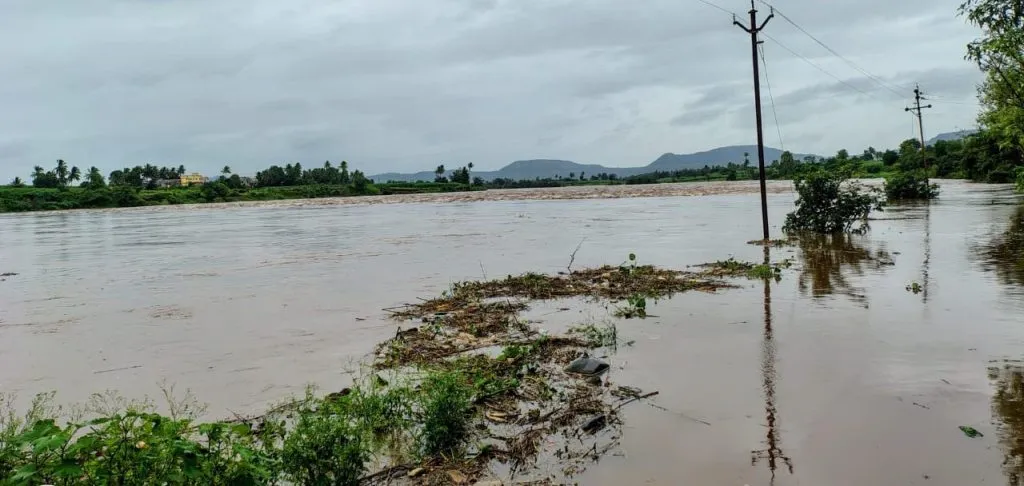 Borgav and Bahe Barrages Submerged