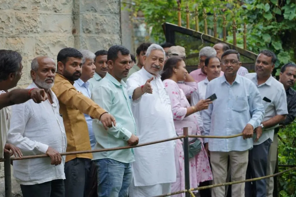 Shahu Maharaj gets emotional during visit to the hydroelectric power station in Radhanagari