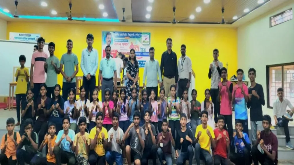 जिल्हास्तरीय शालेय सिकई मार्शल आर्ट स्पर्धेत दाणोली हायस्कूलचा डंका