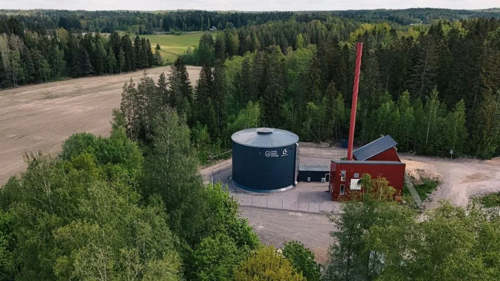 Finland builds batteries using 2,000 tons of sand