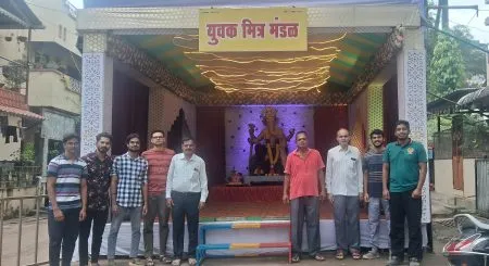 समाजहितासाठी राबतात राजारामपुरीतील युवक Youth of Rajarampuri work tirelessly for the welfare of society