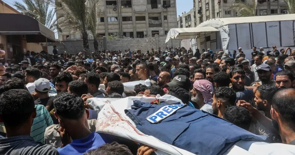 15 killed, including 3 journalists, in Gaza attack