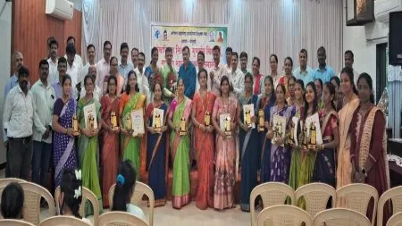 वेंगुर्लेत शिक्षक, गुणवंत विद्यार्थी, सेवानिवृत्त शिक्षकांचा सन्मान