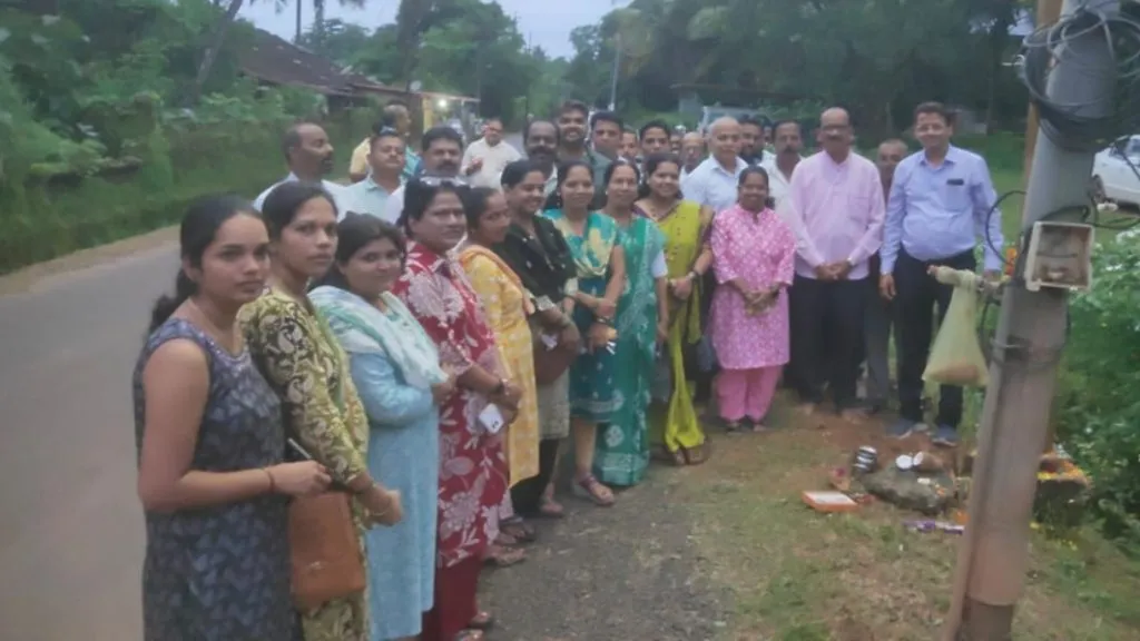 वेंगुर्लेत एलईडी लाईट पथदीपांचा शुभारंभ