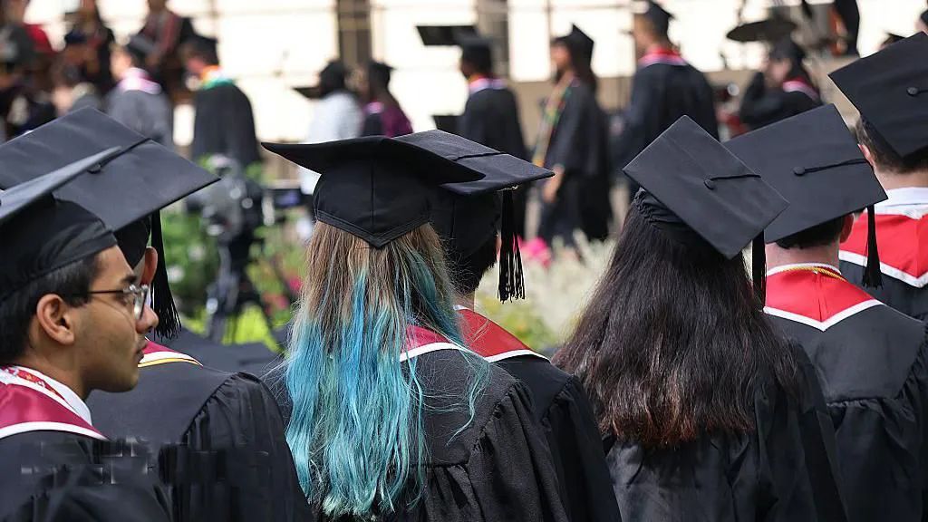 US cancels 6,000 student visas