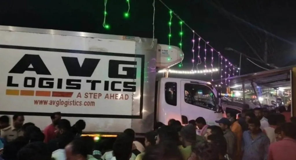 8 Ganesh devotees crushed by speeding container