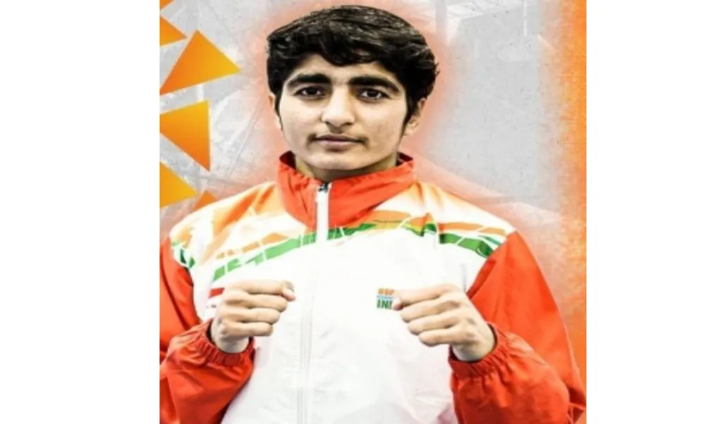 Meenakshi enters semifinals, medal assured