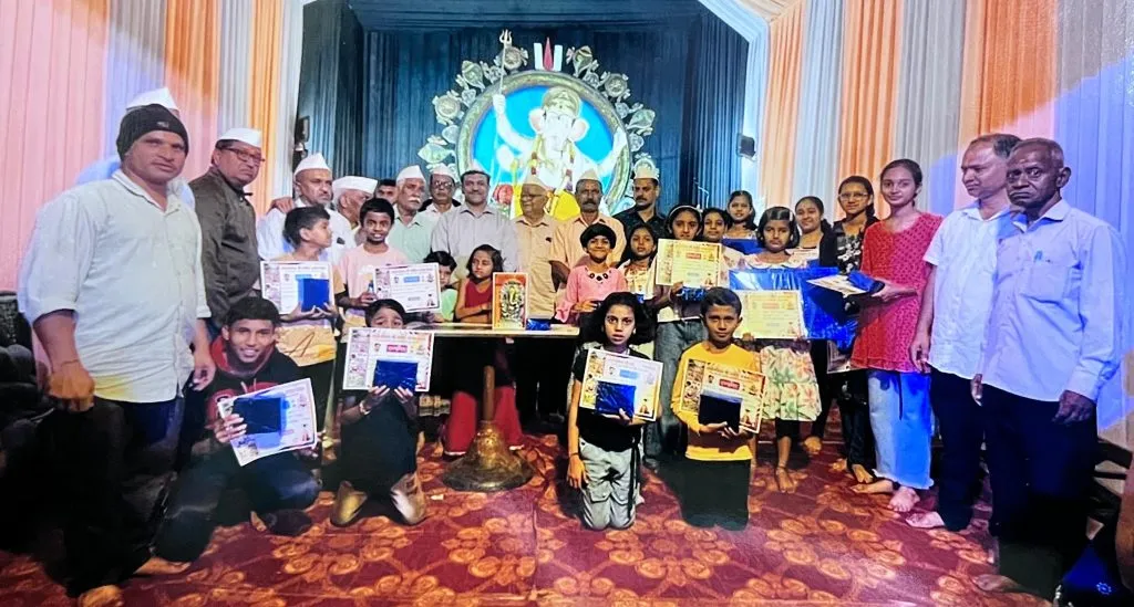 Prize distribution by Goave Kore Galli Mandal