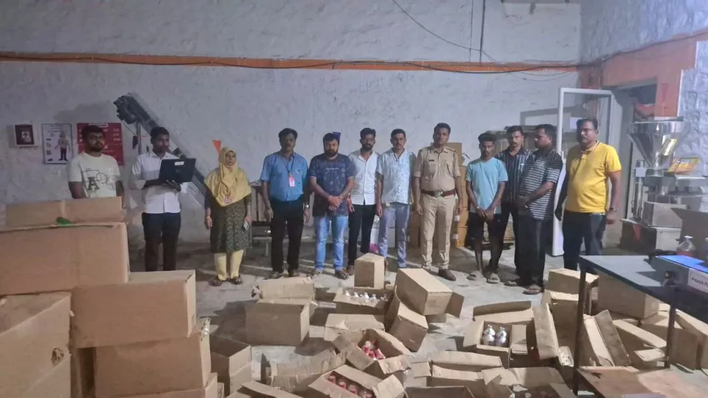 कोट्यावधींची बनावट कीटकनाशके जप्त Fake pesticides worth crores seized