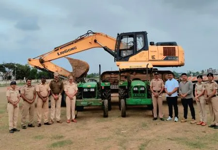 Two tractors and a poclain sold without permission