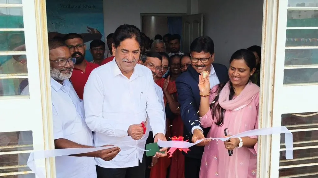 अशोकनगरात ऑलिम्पिक दर्जाच्या जलतरण तलावाचे लोकार्पण Olympic-standard swimming pool inaugurated in Ashoknagar