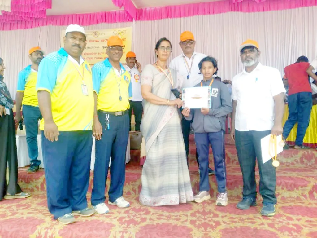 माधुरी पाटीलचे यश Madhuri Patil's success