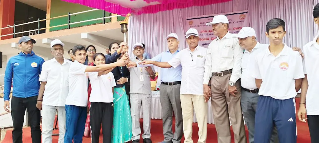 Undergraduate college sports competitions in full swing