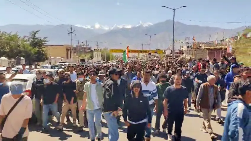 Ladakh sees uproar over full statehood