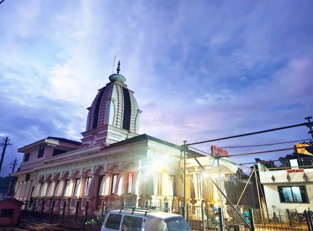 नवरात्रोत्सवासाठी तालुक्यातील मंदिरे सज्ज Temples in the taluka are ready for the Navratri festival.
