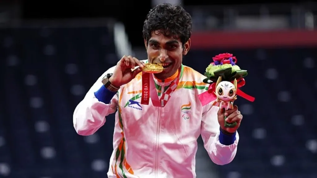 Pramod Bhagat wins gold, silver