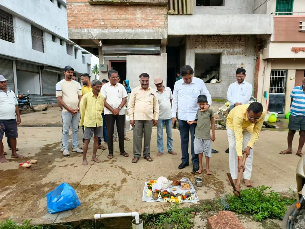 Work on sewers begins at Basavan Kudchi and Rukmini Nagar