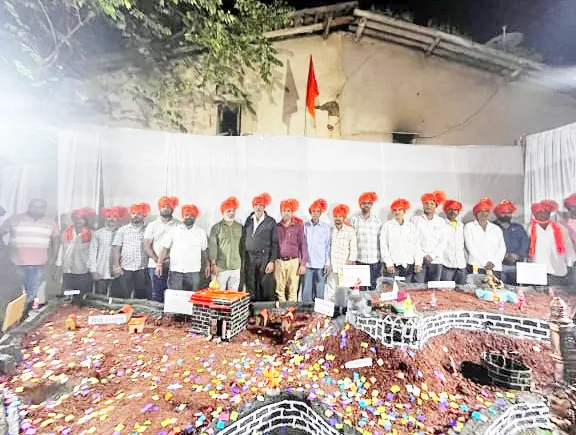 Child artists create replica of Pratapgad at Rajhansgad