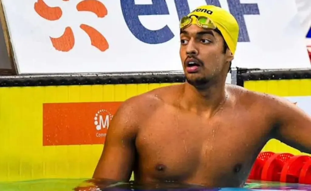 श्रीहरी नटराजला रौप्यपदक Silver medal for Srihari Nataraj