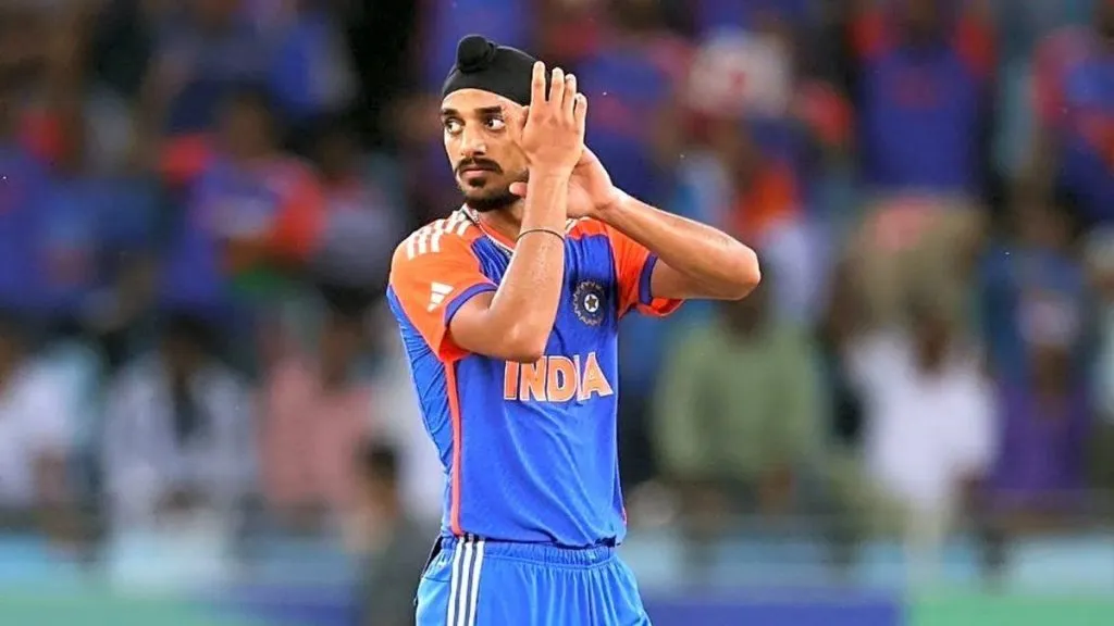 ‘पीसीबी’चा कांगावा संपेना, आता अर्शदीपविरुद्ध तक्रार PCB's scandal is not over, now complaint against Arshdeep