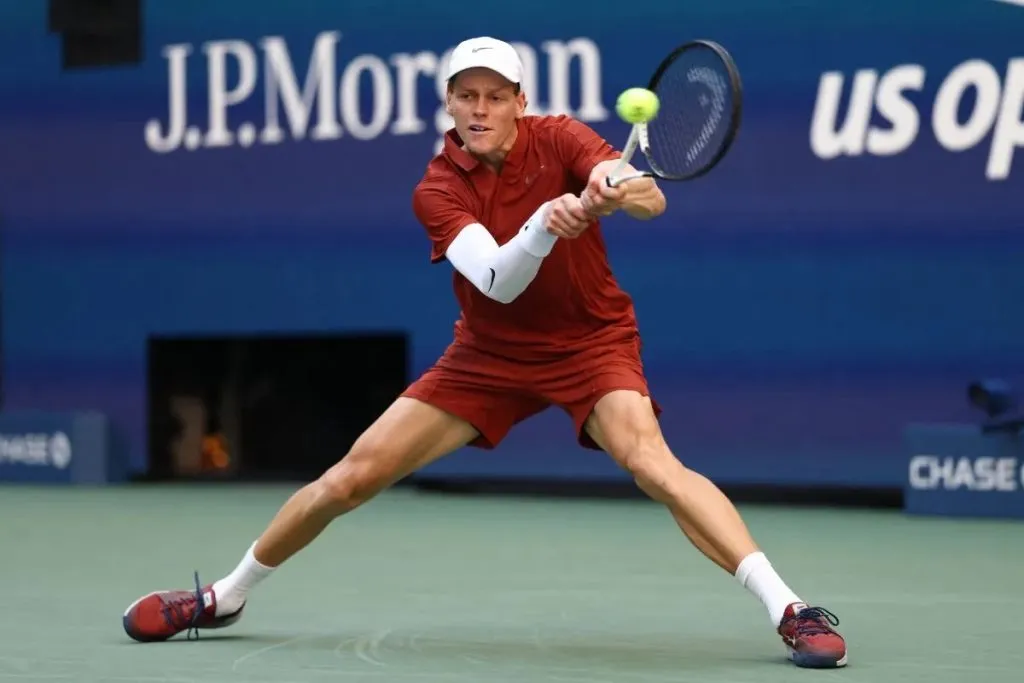 Sinner, Swiatek, Gauff, Osaka advance to fourth round