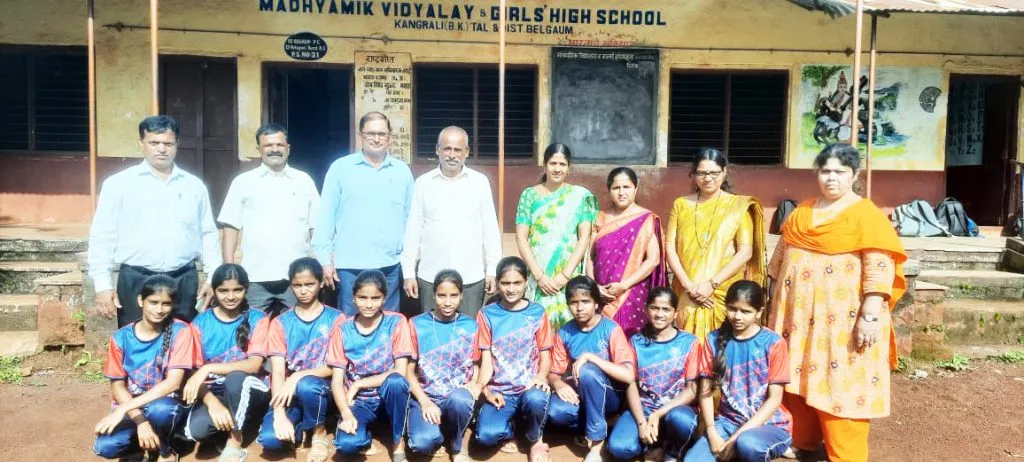 कंग्राळी गर्ल्स हायस्कूलच्या कबड्डी संघाचे यश Success of Kangrali Girls High School Kabaddi team