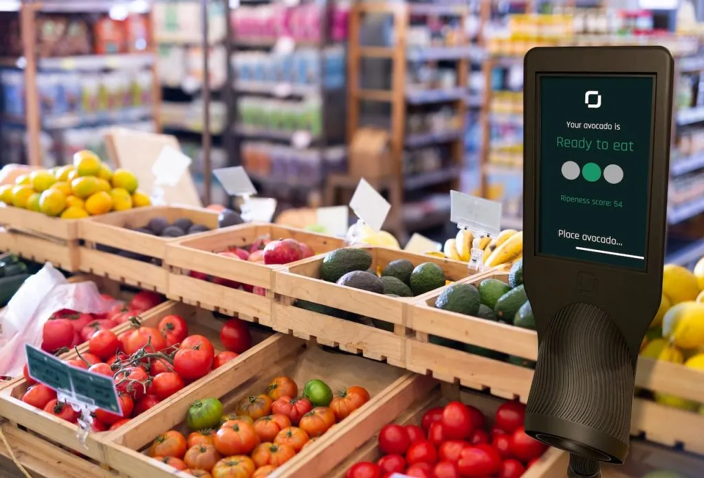 A scanner that tells how ripe the fruit is