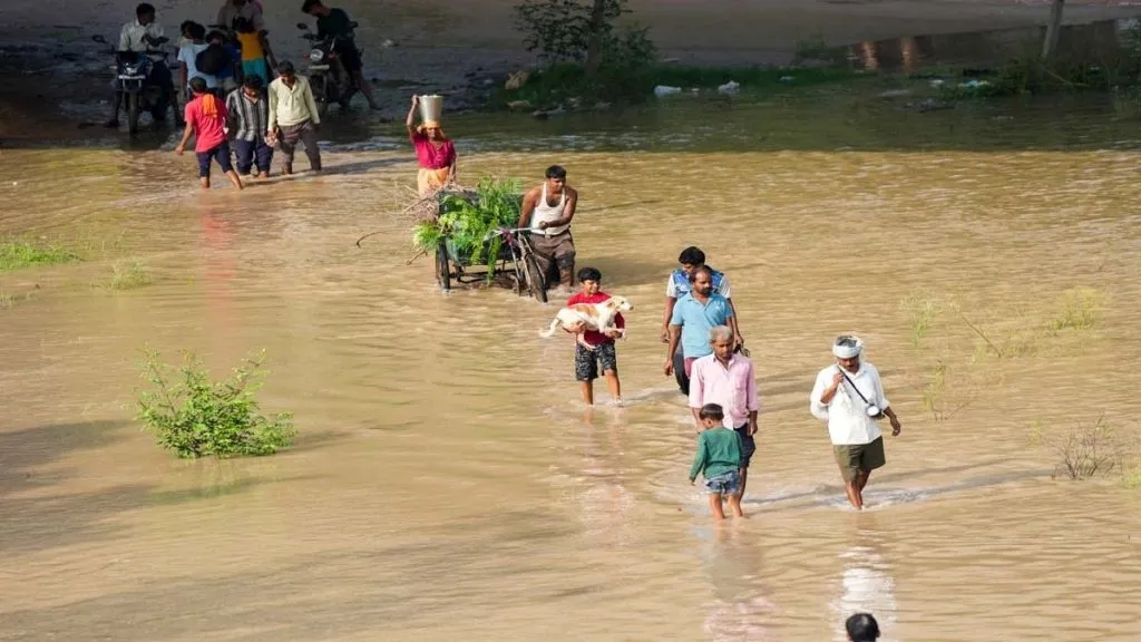 Severe flooding in many states