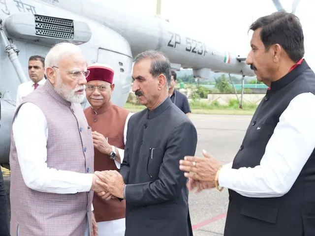 Provide maximum assistance to flood victims