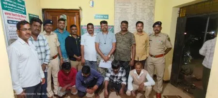 वाघनखे व सुळ्यांची विक्री करणारे चौघे ताब्यात