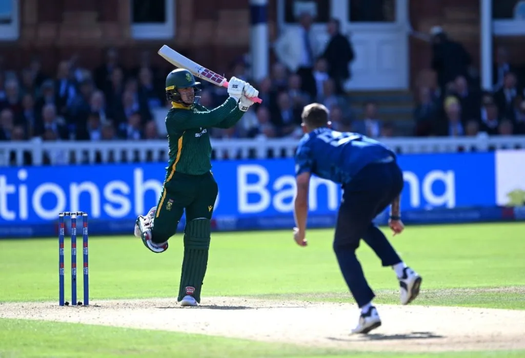 27 वर्षानंतर आफ्रिकेचा वनडे मालिकाविजय South Africa wins ODI series after 27 years